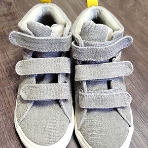 Cat & Jack Toddler Size 9 Gray High Top Sneakers